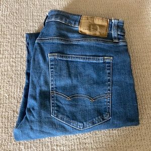 AE Men’s Original Bootcut Jeans 31x32